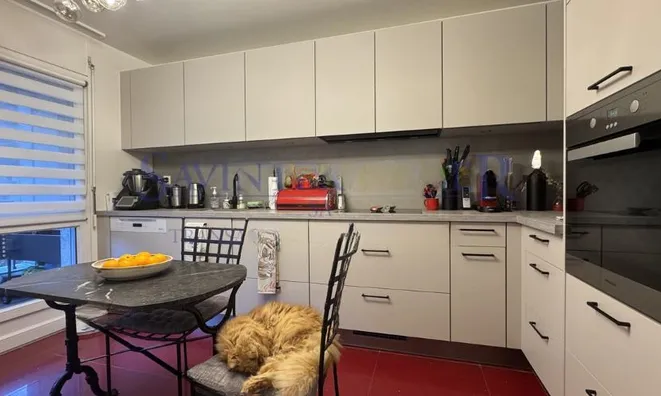 Недвижимость Apartment 4 rooms: 4