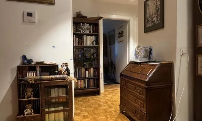 Недвижимость Apartment 4 rooms: 7