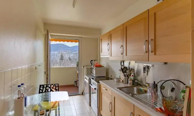 Недвижимость Apartment 5 rooms: 2