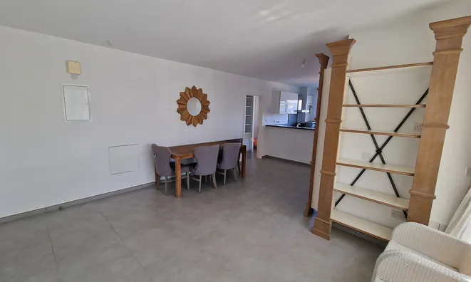 Недвижимость 3 Bedrooms Apartment For sale in Germasogeia, Limassol: 7