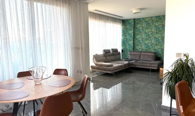 Недвижимость 3 Bedroom Penthouse For sale in Agios Athanasios, Limassol: 11