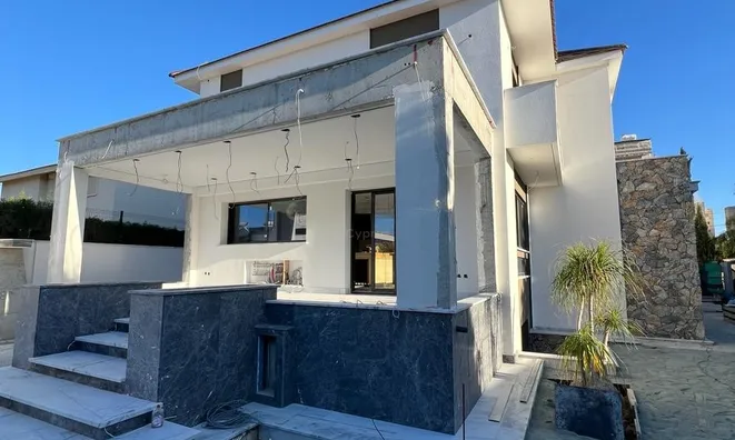 Недвижимость 4 Bedroom Villa For sale in Germasogeia, Limassol: 20