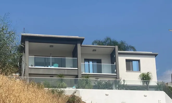 Недвижимость 3 Bedroom House For Sale in Monagroulli, Limassol: 2