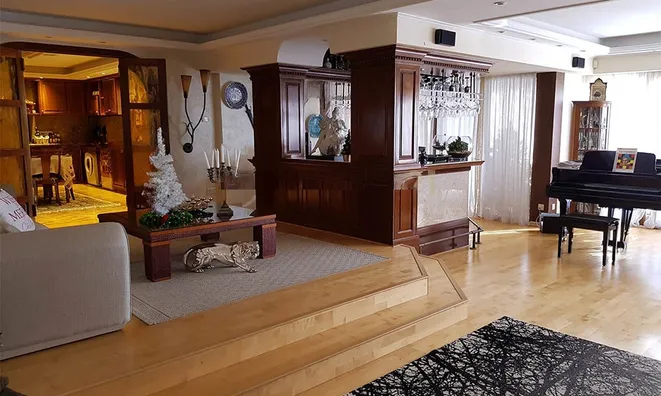 Недвижимость 6 Bedroom Villa for Sale in Limassol, Agios Tychonas: 4