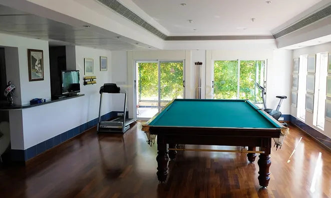 Недвижимость 6 Bedroom Villa for Sale in Limassol, Agios Tychonas: 8