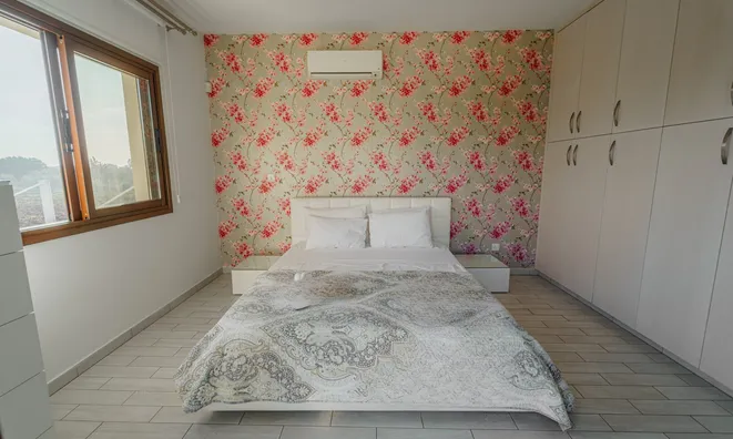 Недвижимость Outstanding 4 Bedroom Villa with a Huge Landscaped Garden in Famagusta, Protaras area: 5