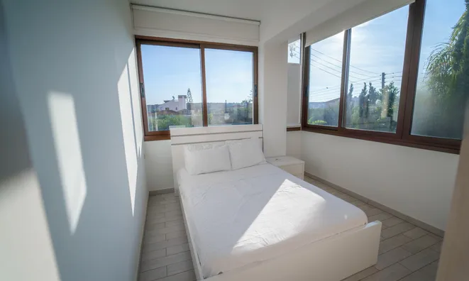 Недвижимость Outstanding 4 Bedroom Villa with a Huge Landscaped Garden in Famagusta, Protaras area: 6