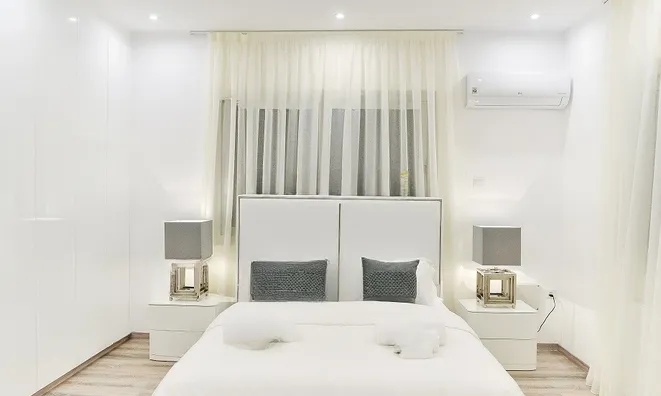 Недвижимость 5 Bedroom Villa in Agios Tychonas, Limassol: 5