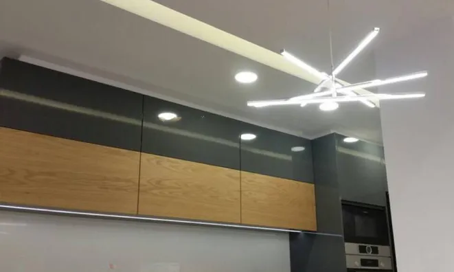 Недвижимость 4 Bedroom Apartment Across the Sea for Sale in Limassol, Agios Tychonas: 8