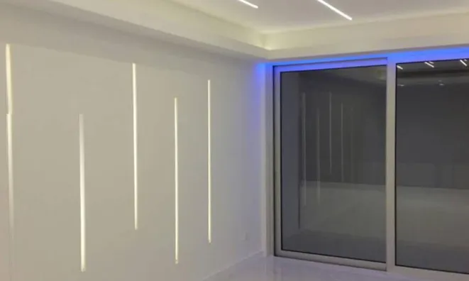 Недвижимость 4 Bedroom Apartment Across the Sea for Sale in Limassol, Agios Tychonas: 9