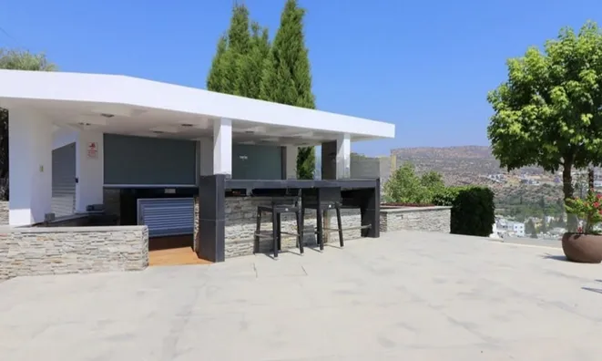 Недвижимость 5 Bedroom Villa for Sale in Limassol, Germasogeia: 4