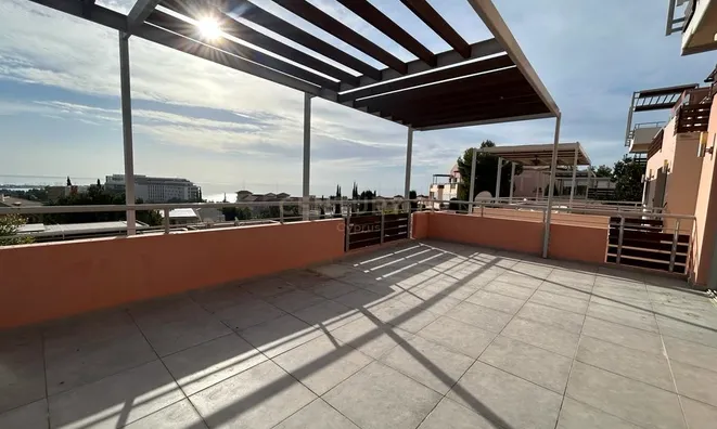 Недвижимость 1 Bedroom Apartment, in Ag. Tychonas: 2