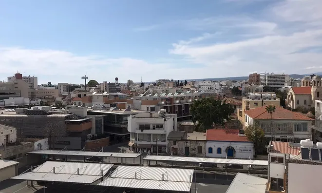 Недвижимость 2 Bedroom Apartment with Sea View for Sale in Limassol, Agia Triada: 7