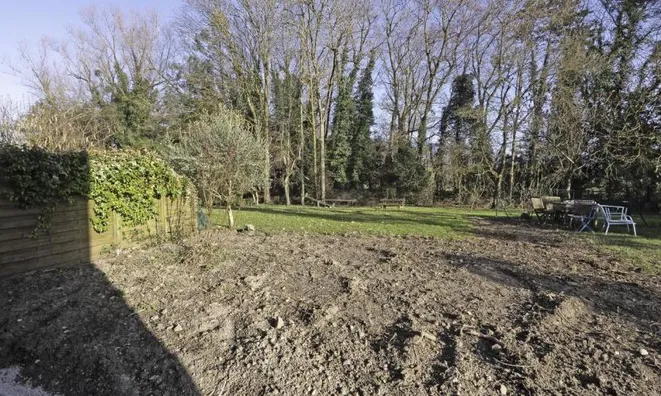 Недвижимость Apartment: 1