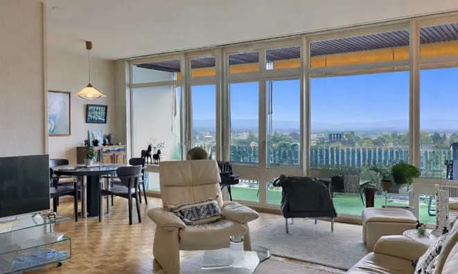 Недвижимость Apartment 3.5 rooms: 6