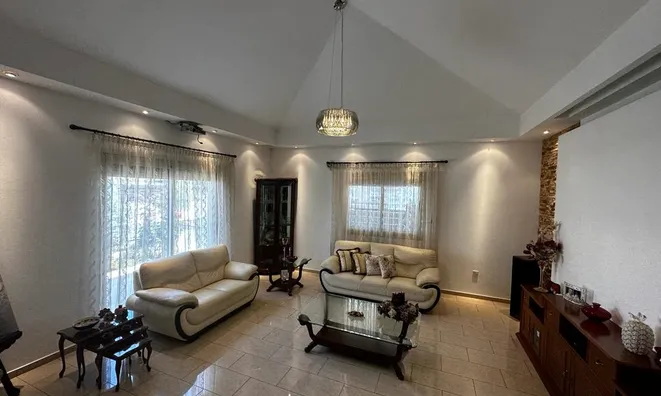 Недвижимость 5 Bedroom House For Sale in Ekali, Limassol: 5