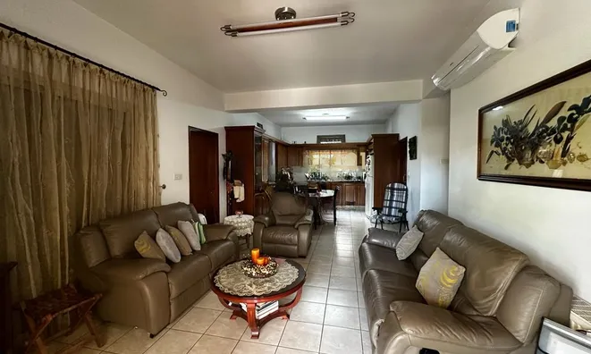 Недвижимость 5 Bedroom House For Sale in Ekali, Limassol: 6