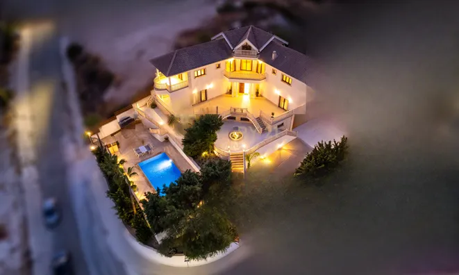 Недвижимость 6 Bedroom Villa For Sale in Mouttagiaka, Limassol: 1