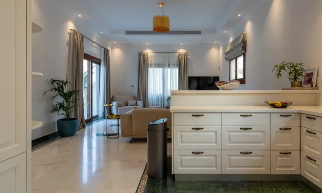 Недвижимость 6 Bedroom Villa For Sale in Mouttagiaka, Limassol: 5