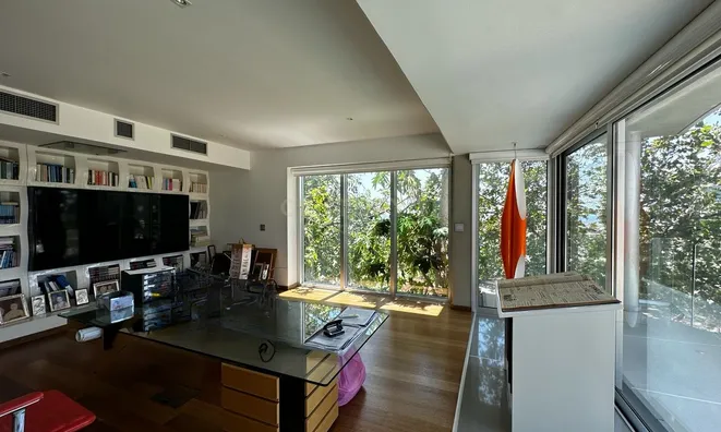 Недвижимость 5 Bedroom Villa For sale in Limassol City,: 5