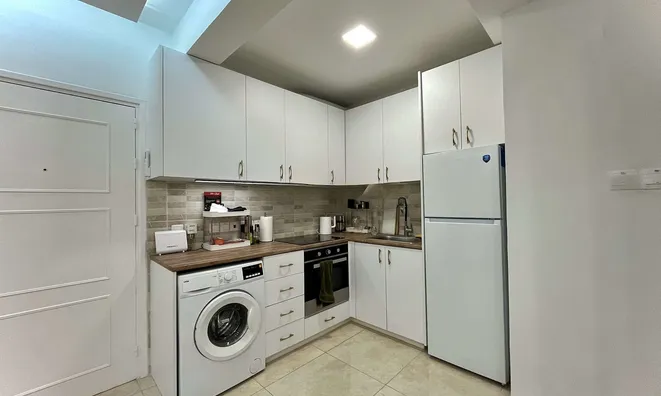 Недвижимость 1 Bedroom for Sale in Agios Tychonas: 5