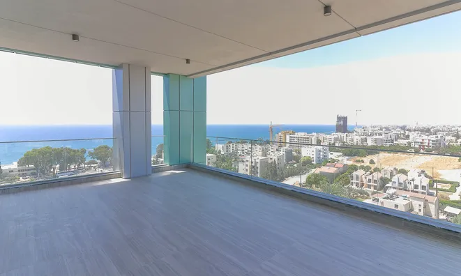 Недвижимость 3 Bedroom Apartment For sale in Agios Tychonas, Limassol: 11