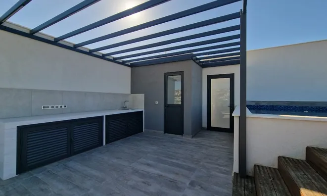 Недвижимость 2 Bedroom Penthouse Apartment For Sale In Germasogeia, Limassol: 6