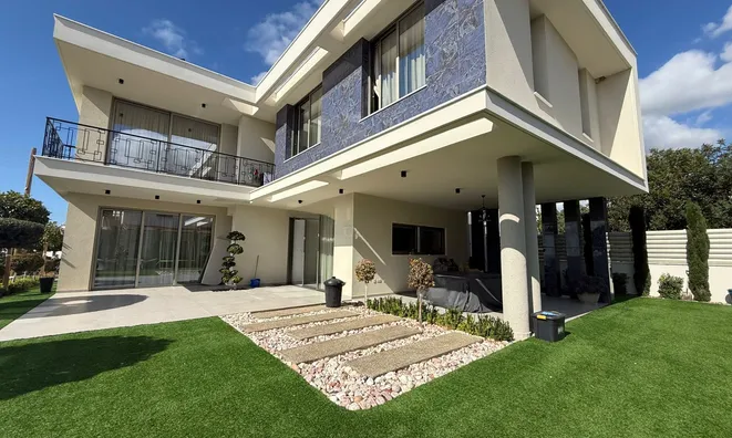 Недвижимость 3 Bedroom Detached House for Sale in Episkopi, Limassol: 2