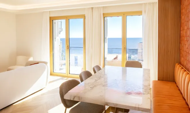 Недвижимость Apartment Monaco, La Rousse Saint Roman: 3
