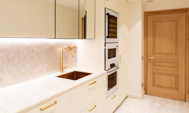 Недвижимость Apartment Monaco, La Rousse Saint Roman: 10