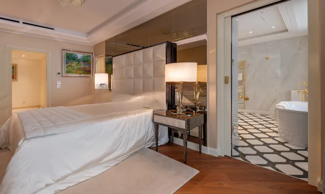 Недвижимость Apartment Monaco, Port: 10