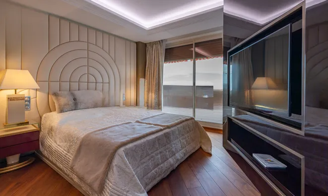 Недвижимость Apartment Monaco, Port: 15