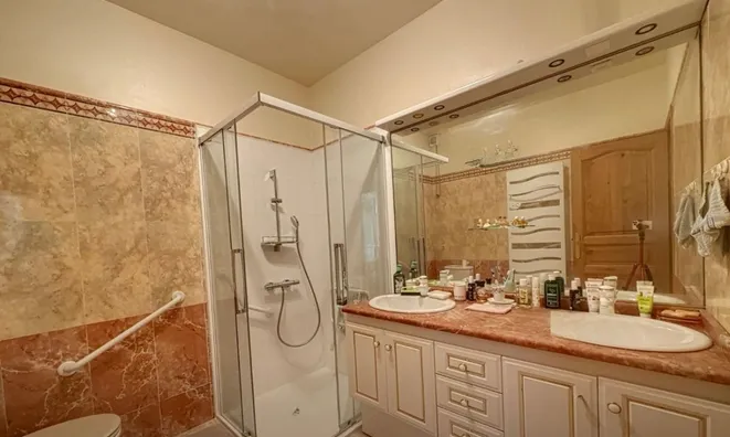 Недвижимость Villa Croix des Gardes: 9