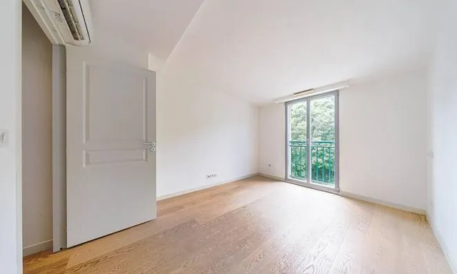 Недвижимость Apartment Cannes Republique: 4