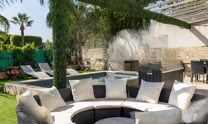 Недвижимость Villa Petit Juas: 4