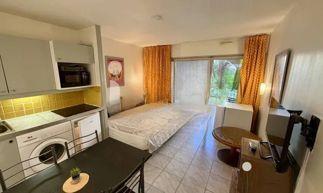 Недвижимость Apartment Cannes La Bocca: 1