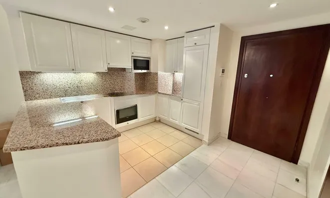 Недвижимость Apartment Monaco, La Rousse Saint Roman: 3