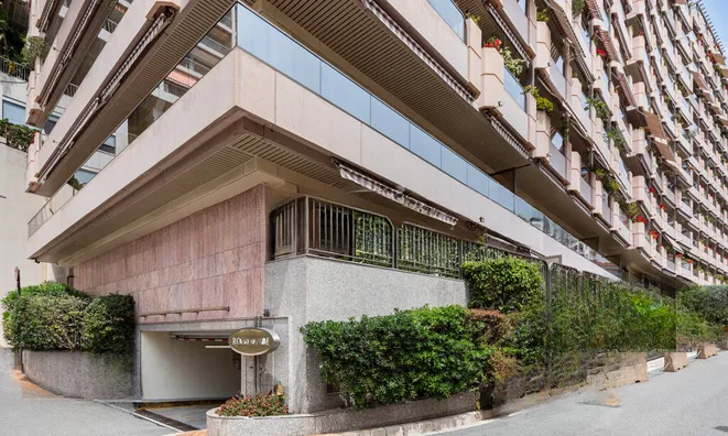 Недвижимость Apartment Monaco, La Rousse-Saint Roman: 16