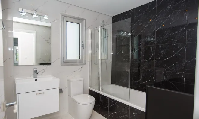 Недвижимость 4 Bedroom Detached house For Sale in Agios Tychonas, Limassol: 13