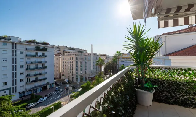 Недвижимость Apartment Cannes Center: 2