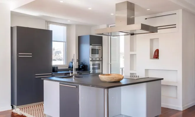 Недвижимость Apartment Cannes Center: 4