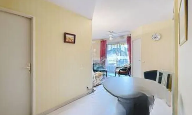 Недвижимость Apartment La Bocca: 3