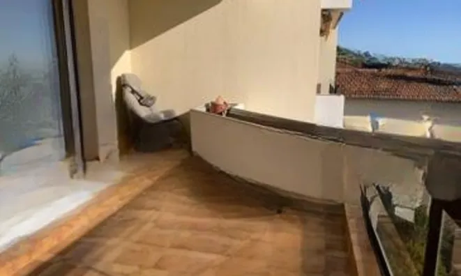 Недвижимость Apartment La Bocca: 2