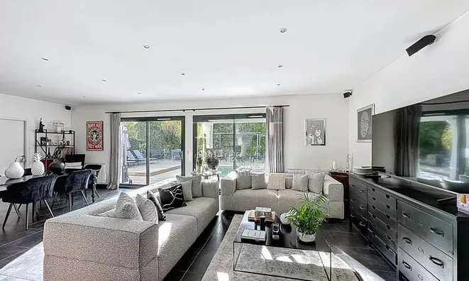 Недвижимость Villa Croix des Gardes: 5