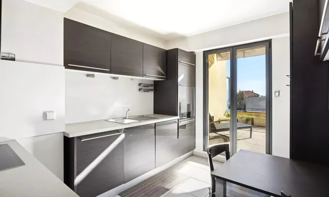 Недвижимость Apartment Cannes Center: 4