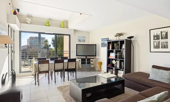 Недвижимость Apartment Cannes Center: 10