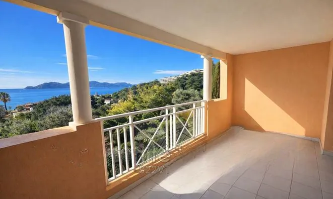 Недвижимость Apartment Croix des Gardes: 11