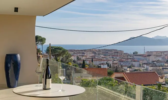 Недвижимость Maison Cannes Croix des Gardes: 4