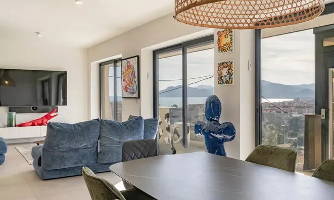 Недвижимость Maison Cannes Croix des Gardes: 9