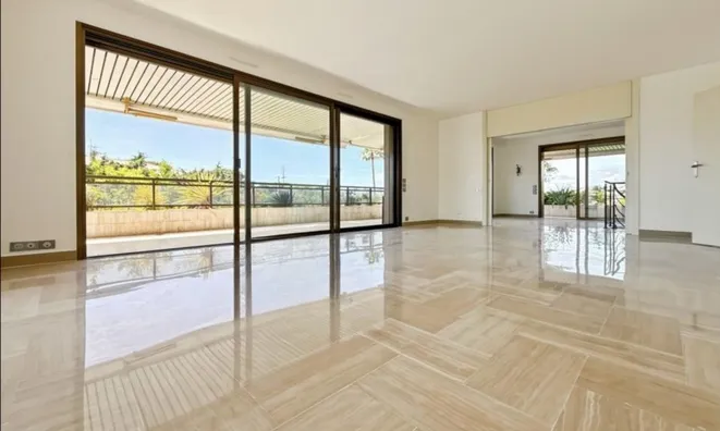 Недвижимость Apartment Cannes Croix Gardes: 2
